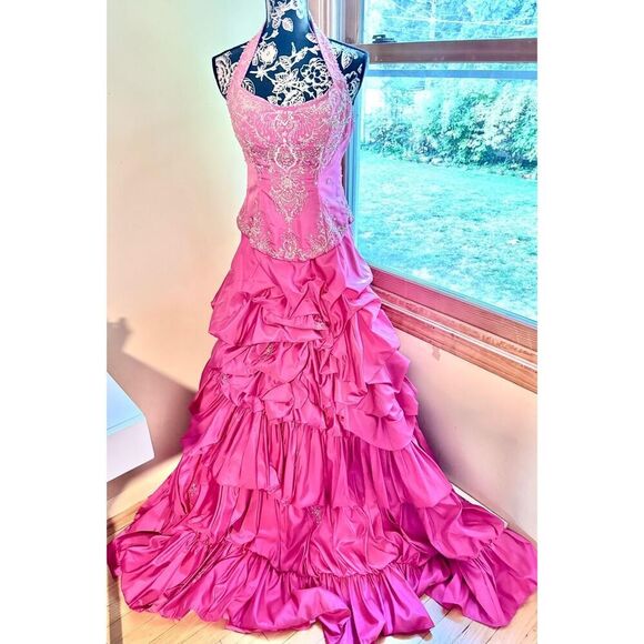 MARY's 3 Piece Pink Satin Prom Quincy Dress Set - Top = 4/6, Skirt = 0/2 or XS - Picture 7 of 9